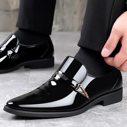 Chaussure Élégante Levi Fabriquée en Cuir Véritable
