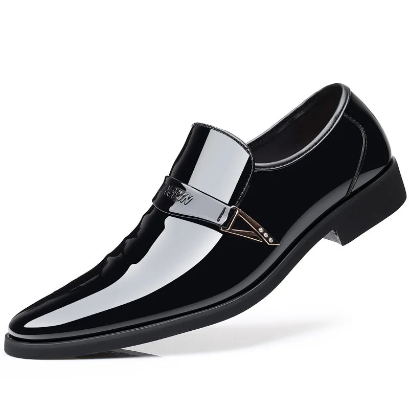 Chaussure Élégante Levi Fabriquée en Cuir Véritable